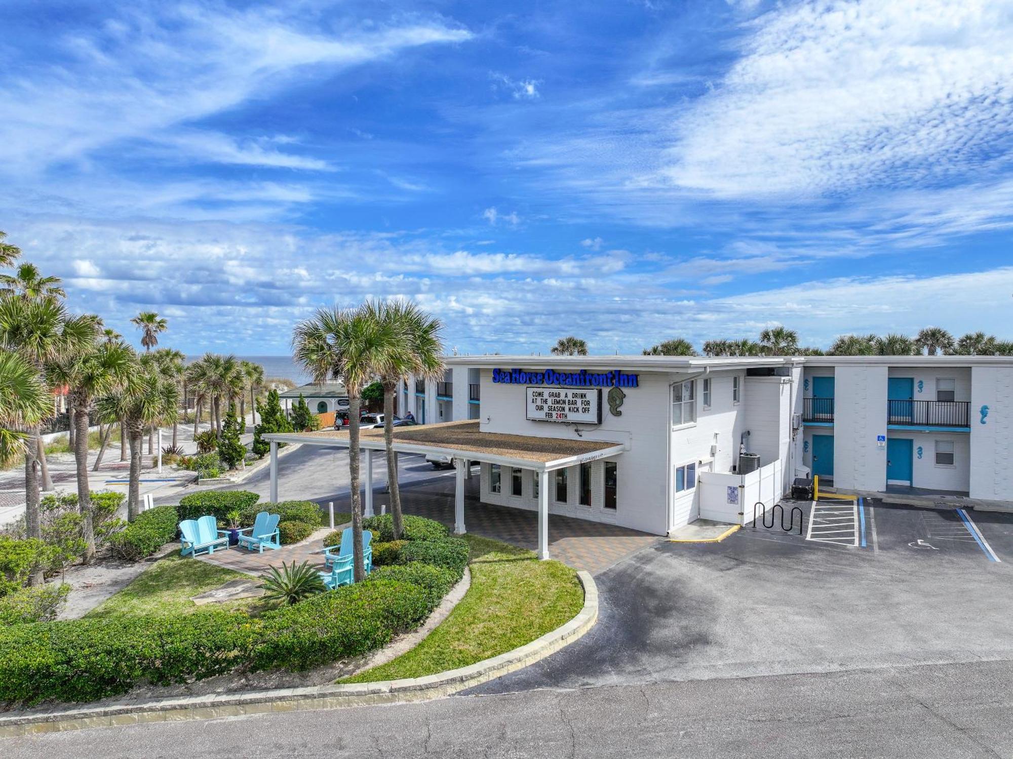 Seahorse Oceanfront Inn Neptune Beach Exterior foto