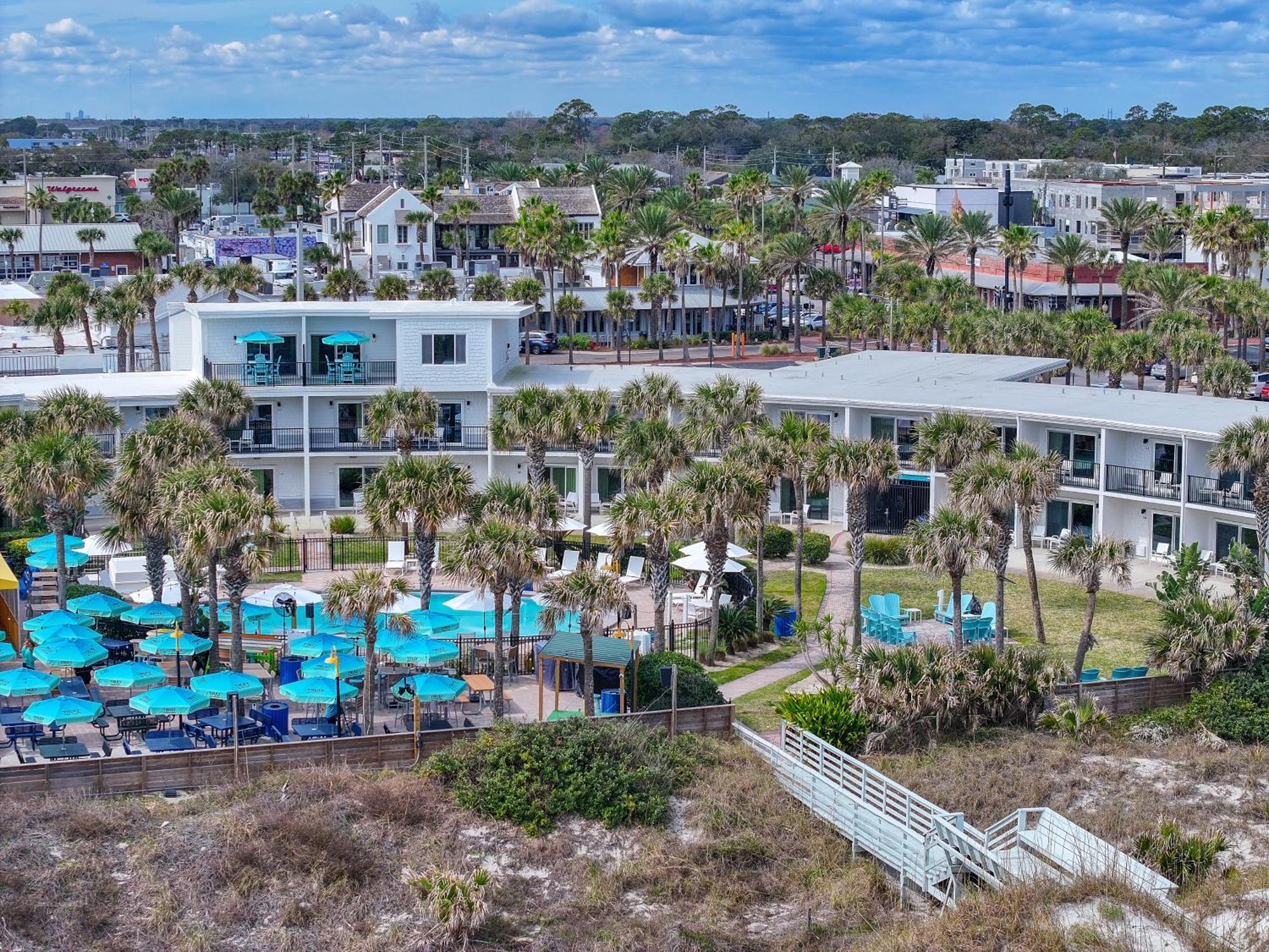Seahorse Oceanfront Inn Neptune Beach Exterior foto