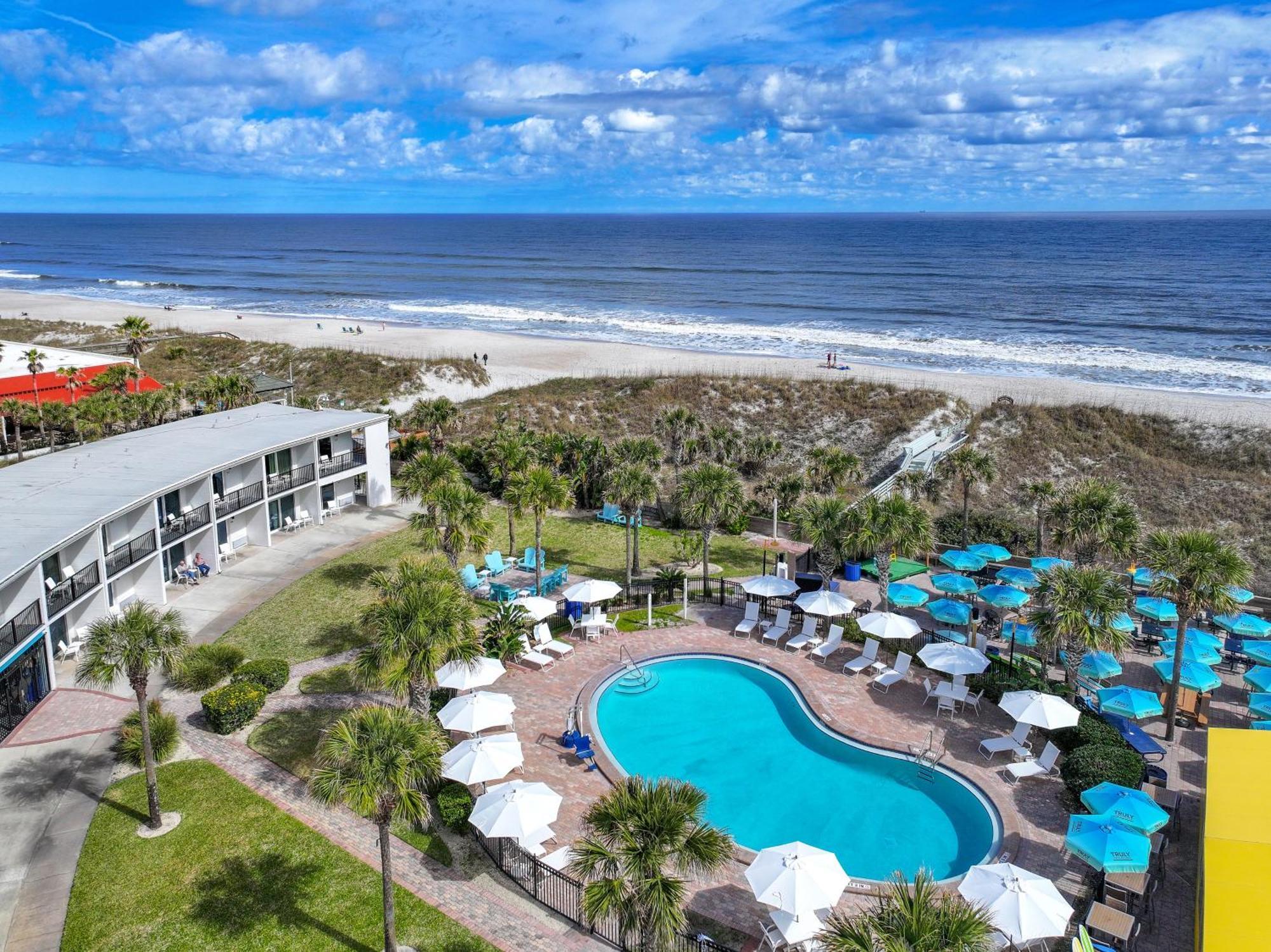 Seahorse Oceanfront Inn Neptune Beach Exterior foto
