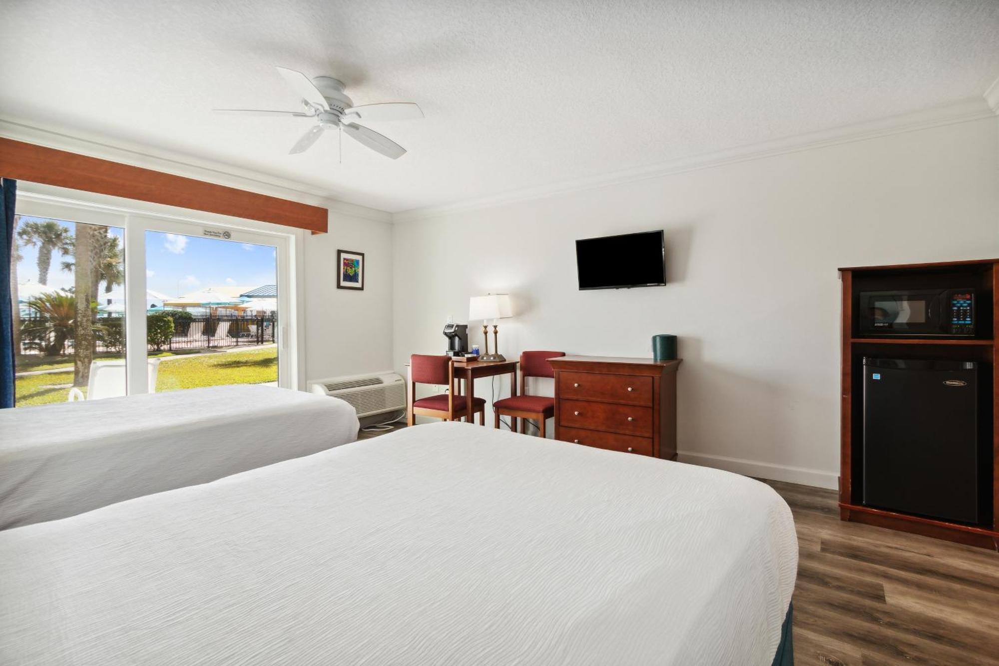 Seahorse Oceanfront Inn Neptune Beach Exterior foto